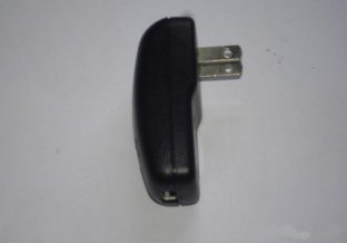 Προσαρμοστής φορτιστών USB 50/60HZ ηλεκτρονικό βούλωμα συνδέσεων στον προσαρμοστή ΣΥΝΕΧΏΝ USB φορτιστών