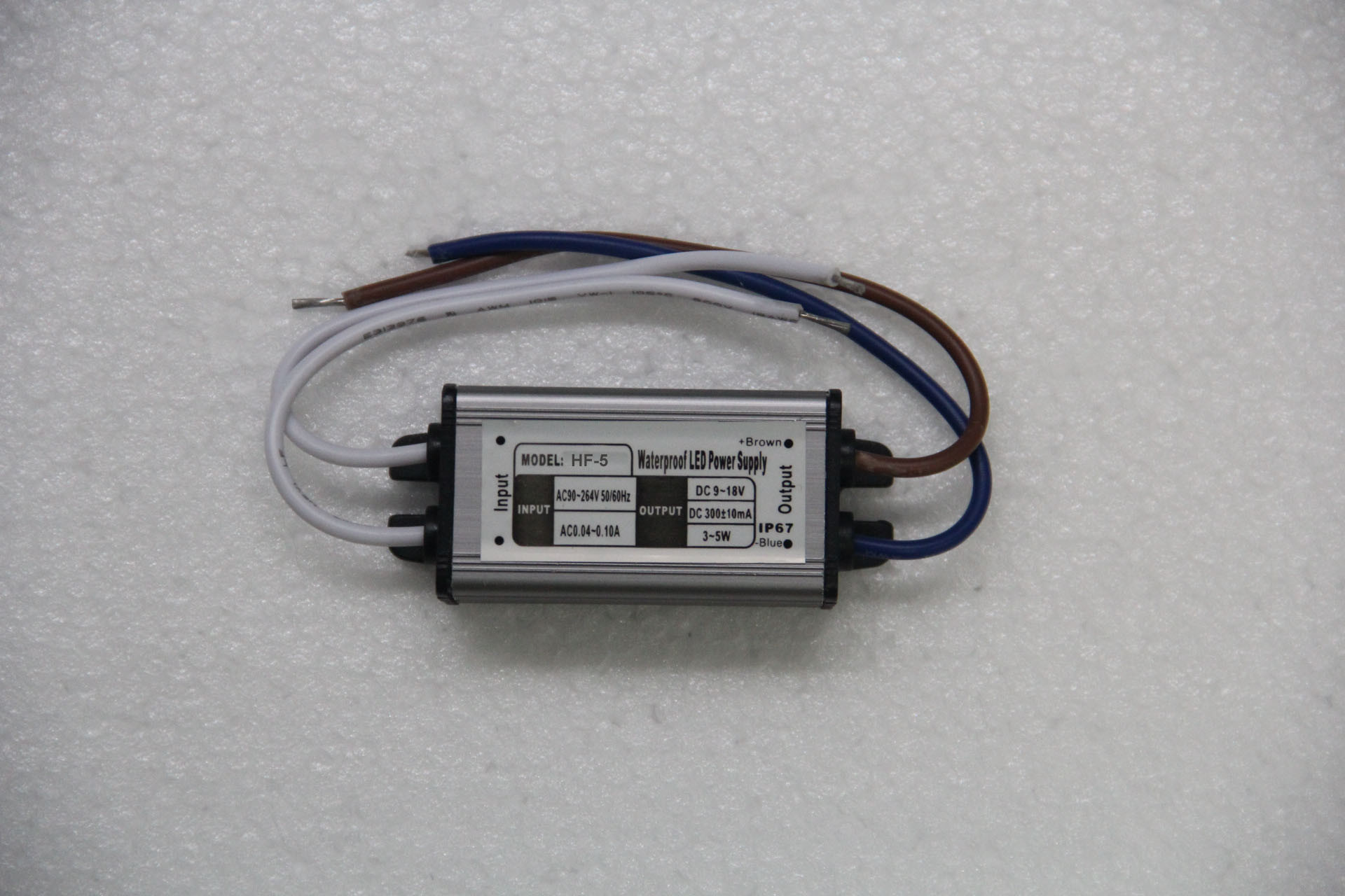 Παροχή ηλεκτρικού ρεύματος των ΣΥΝΕΧΏΝ φορητών σταθερών τρεχουσών 5W οδηγήσεων ROHS 18V IP68 300mA με EN61547