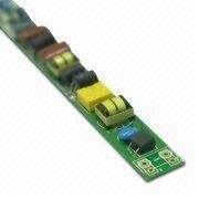 220V IP65 τροφοδότησε τους σταθερούς τρέχοντες οδηγημένους οδηγούς παρέχει την ενσωματωμένη λειτουργία PFC για εσωτερικό