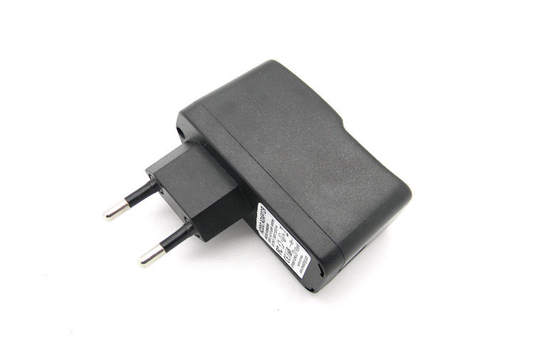 Καθολικός φορητός φορτιστής ταξιδιού USB 50Hz/60Hz αμερικανικό βούλωμα για το PC ταμπλετών