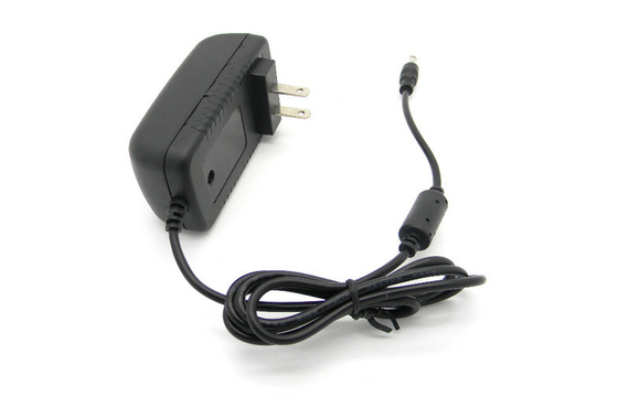 110V προσαρμοστής 12V 3A UL δύναμης Wallmount AC/DC αμερικανικών βουλωμάτων εισαγωγής εναλλασσόμενου ρεύματος επικυρωμένος