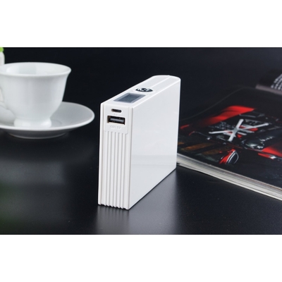 10000MAH φορητή κινητή παροχή ηλεκτρικού ρεύματος με τις οδηγήσεις για το κινητό τηλέφωνο