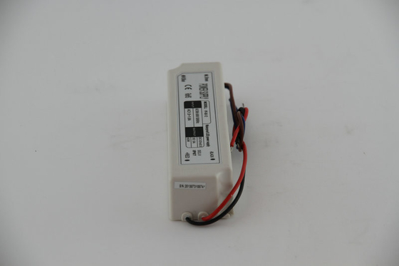 Φωτισμός οδηγήσεων συνεχές ρεύμα οδηγών 60 Watt σταθερών οδηγήσεων τάσης IP67 24V, υψηλή αξιοπιστία