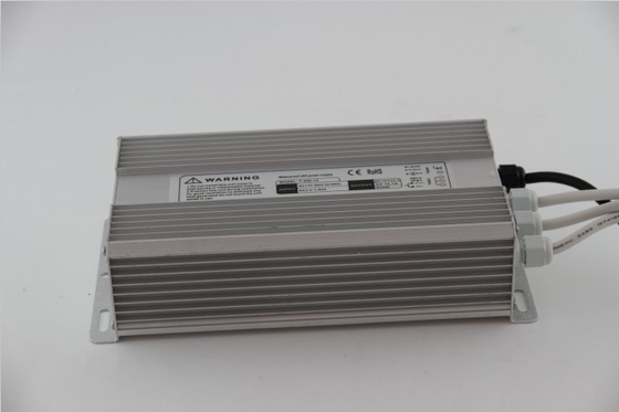 24V οδηγός 200W 8300mA, ελαφρύς οδηγός των ΣΥΝΕΧΩΝ ακριβών αδιάβροχων οδηγήσεων των οδηγήσεων EPA3050B EMC